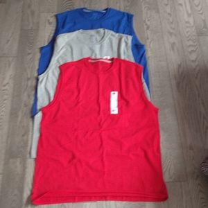 🍀🍀3 top man by fruit and loom